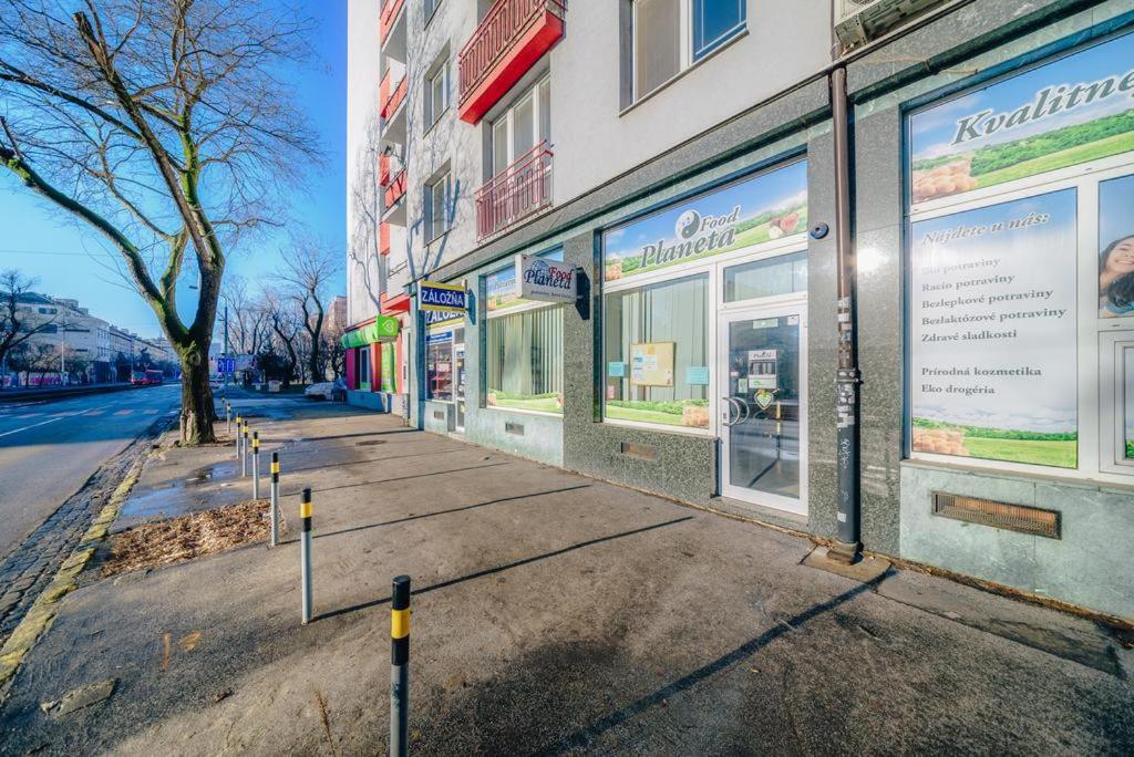 White Apartment, Kraskova 2, Bratislava Dış mekan fotoğraf